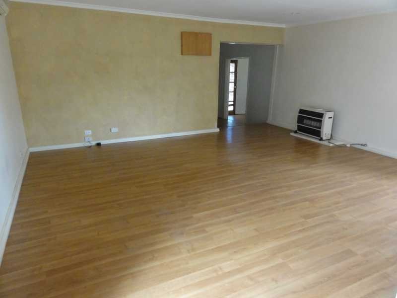 5 Tor Street, Gundagai NSW 2722