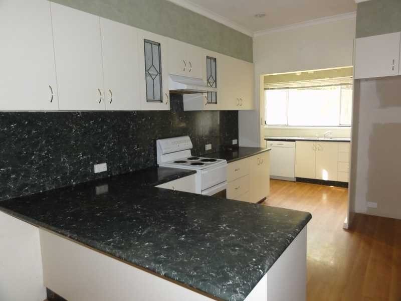 5 Tor Street, Gundagai NSW 2722