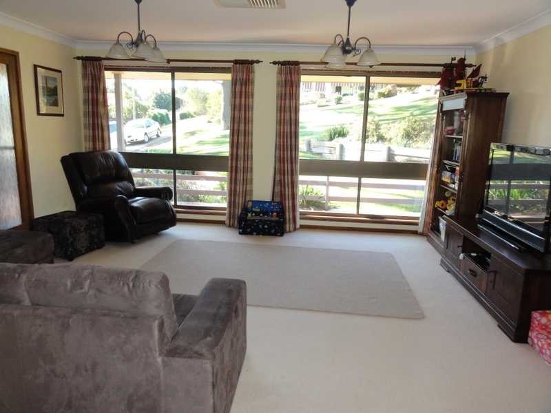 112 Hanley Street, Gundagai NSW 2722