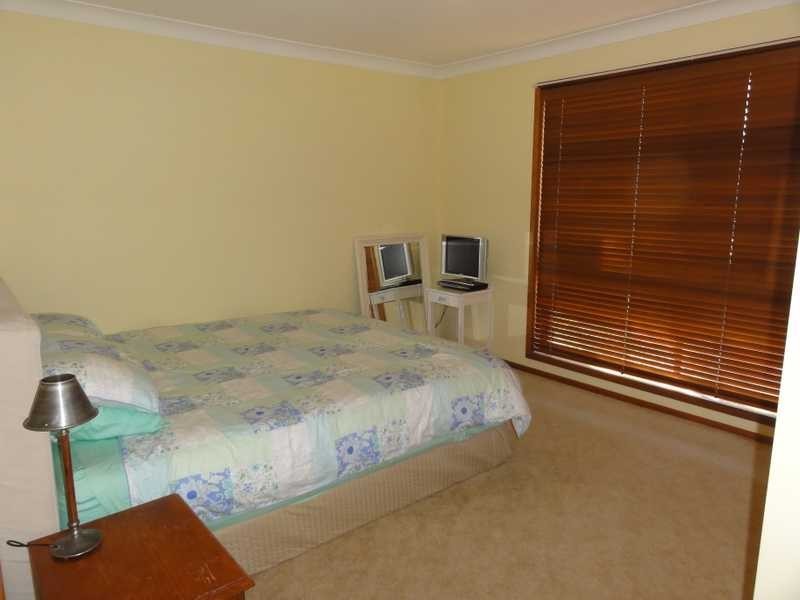 112 Hanley Street, Gundagai NSW 2722