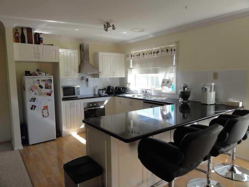 140 West Street, Gundagai NSW 2722