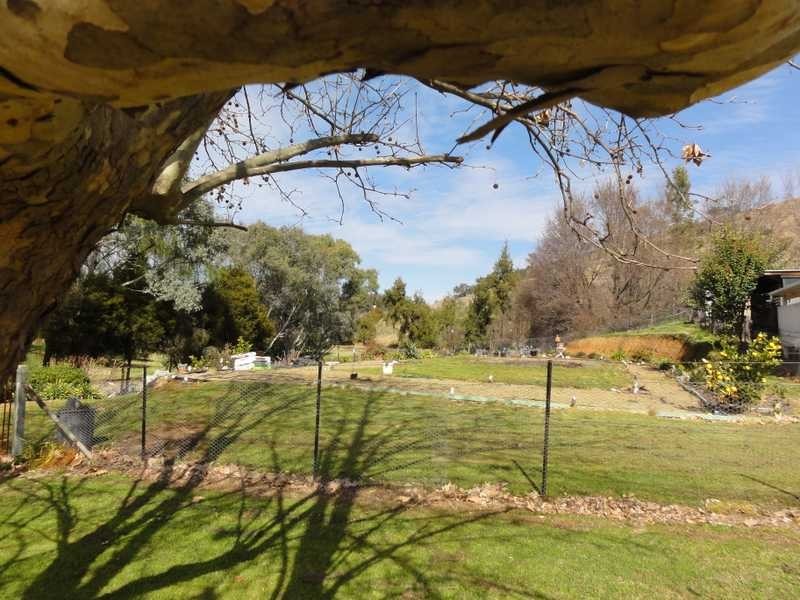 168 Punch Street, Gundagai NSW 2722