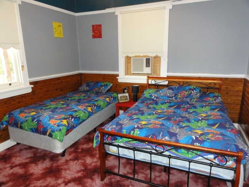 143 Hanley Street, Gundagai NSW 2722