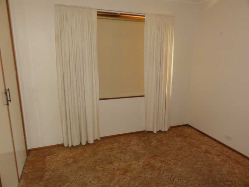 39 Tor Street, Gundagai NSW 2722