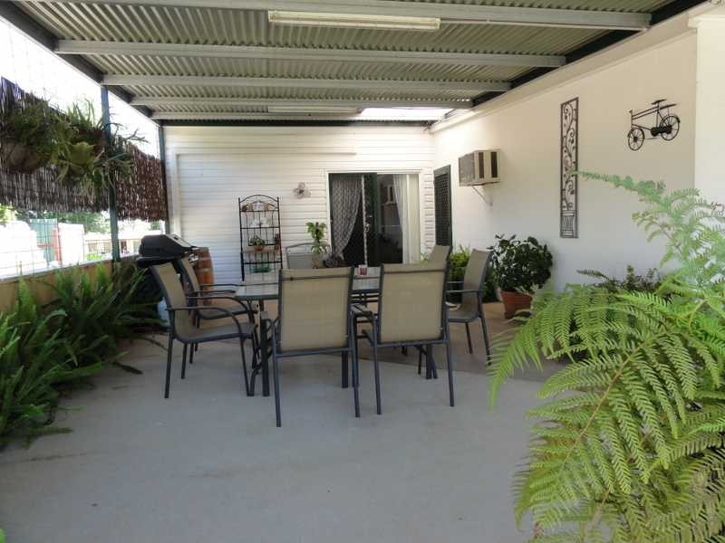 113 Punch Street, Gundagai NSW 2722