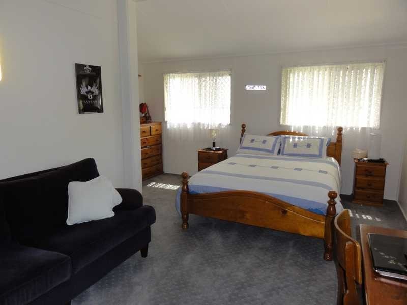 113 Punch Street, Gundagai NSW 2722