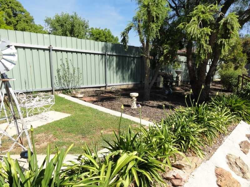 113 Punch Street, Gundagai NSW 2722