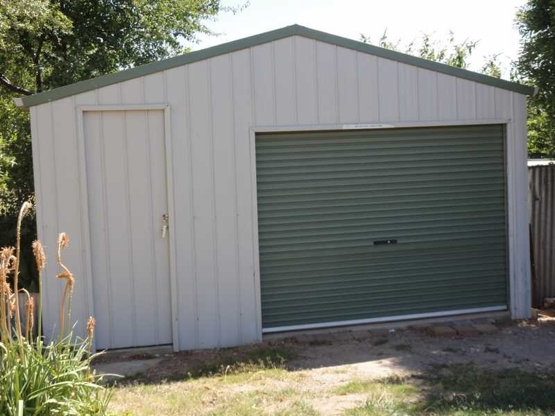 75 Mount Street, Gundagai NSW 2722