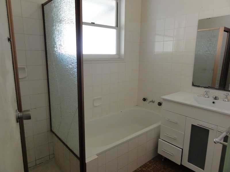 75 Mount Street, Gundagai NSW 2722