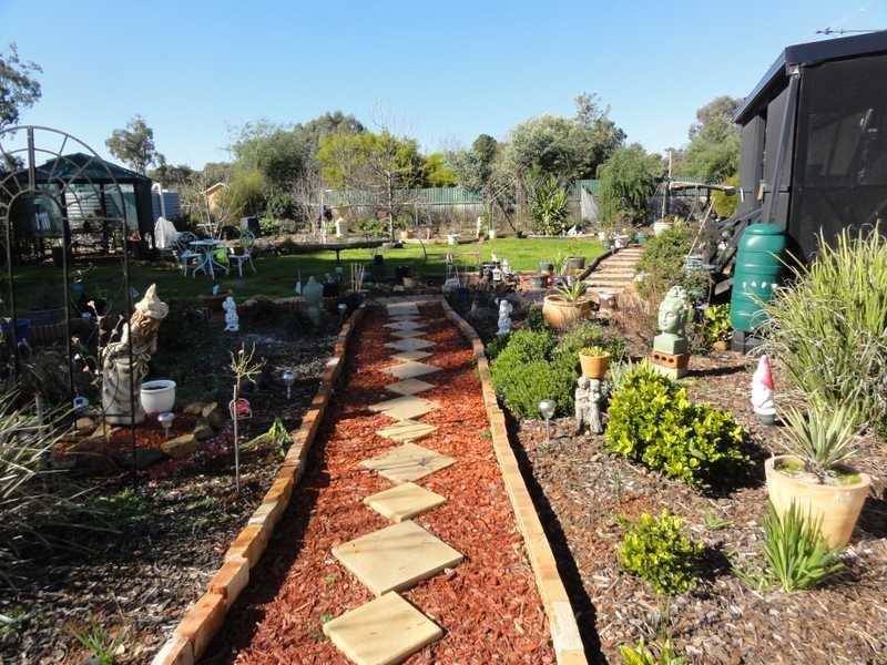 10 Tenandra Street, Nangus NSW 2722