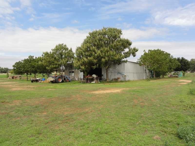 1398 Old Hume Highway, Tumblong NSW 2729