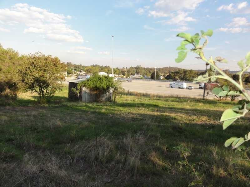 6 College Street, Tarcutta NSW 2652