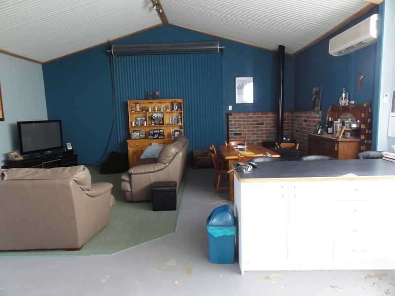 Greenbow Oak Hills Road, Nangus NSW 2722