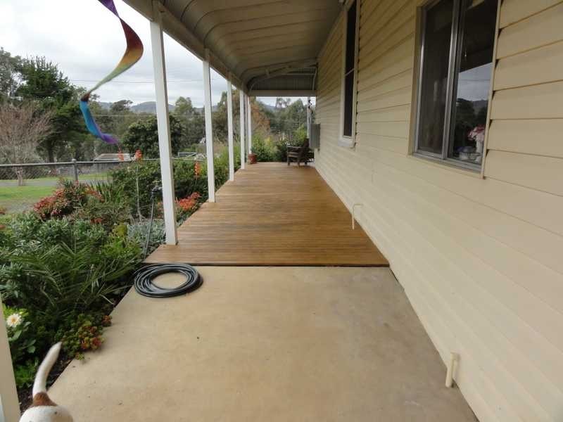 8 Ovid Lane, Gundagai NSW 2722