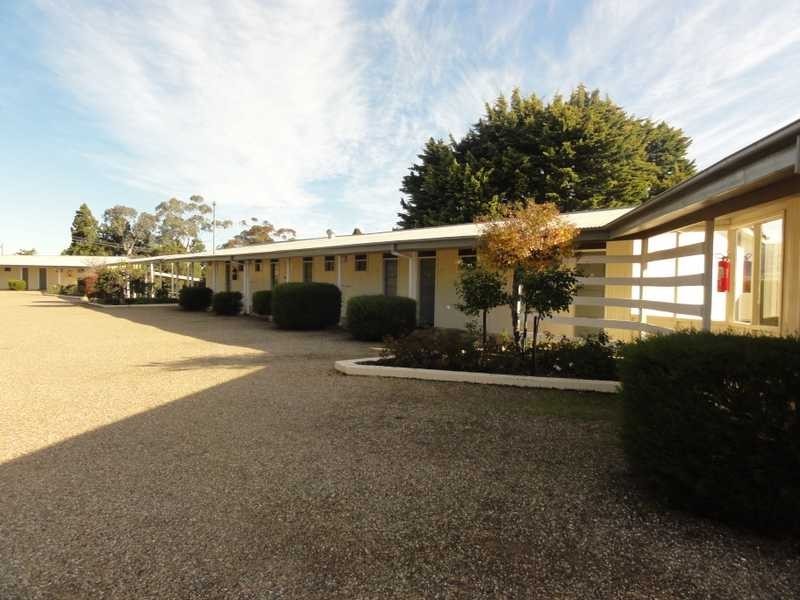 101 West Street, Gundagai NSW 2722