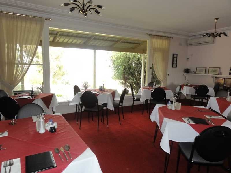 101 West Street, Gundagai NSW 2722