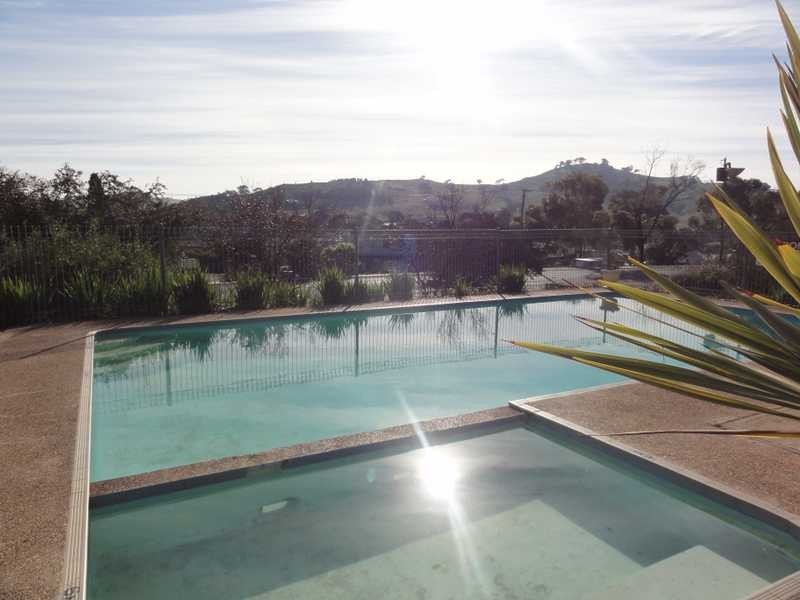 101 West Street, Gundagai NSW 2722