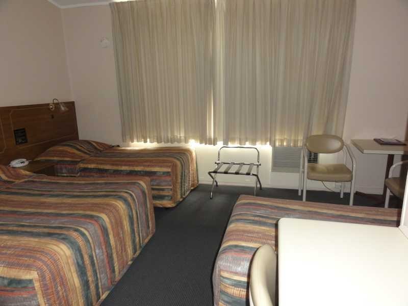 101 West Street, Gundagai NSW 2722