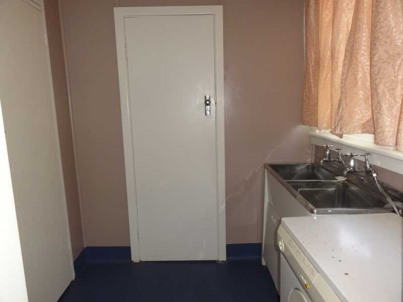 24 Byron Street, Gundagai NSW 2722