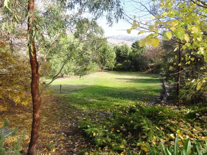 5 Nicholls Avenue, Gundagai NSW 2722