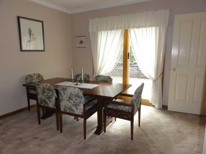 5 Nicholls Avenue, Gundagai NSW 2722