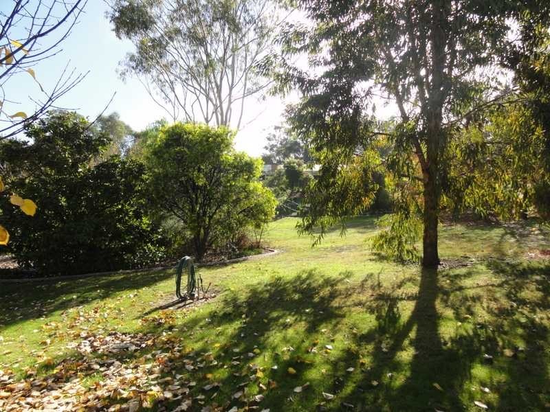 5 Nicholls Avenue, Gundagai NSW 2722