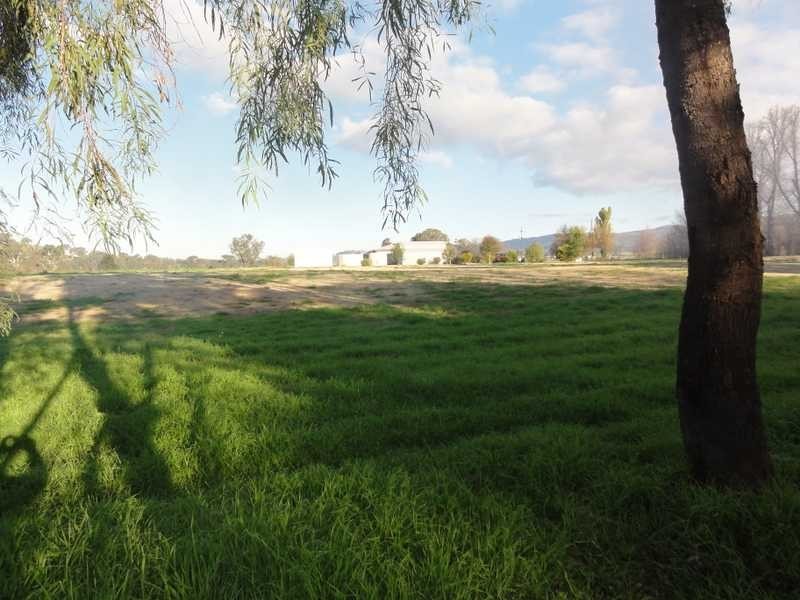 1892 Adelong Road, Tumblong NSW 2729