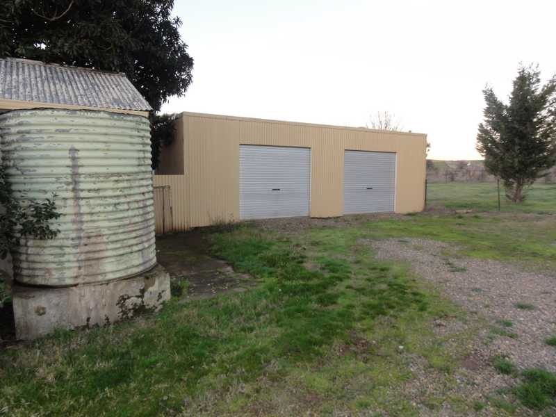 14 Main Street, Coolac NSW 2727