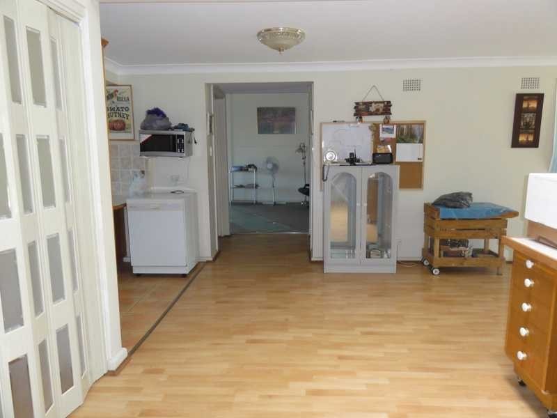 57 Tarrabandra Road, Gundagai NSW 2722