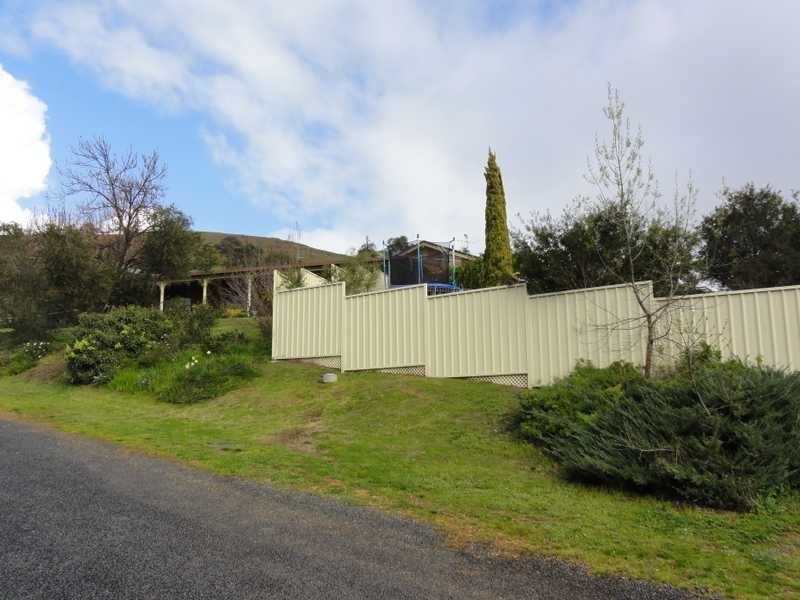 1 Stafford Street, Gundagai NSW 2722