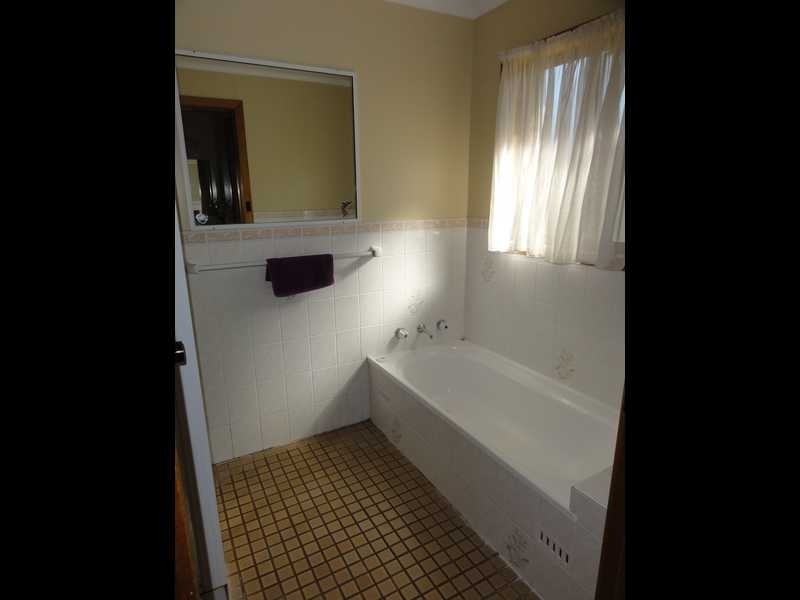 10 Carrigg Place, Gundagai NSW 2722