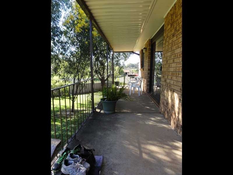 10 Carrigg Place, Gundagai NSW 2722