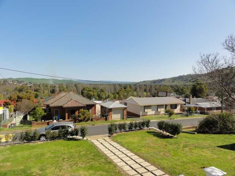 77 First Avenue, Gundagai NSW 2722