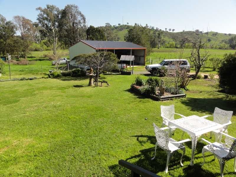‘Camelot’ Lewins Lane, Tumblong NSW 2729