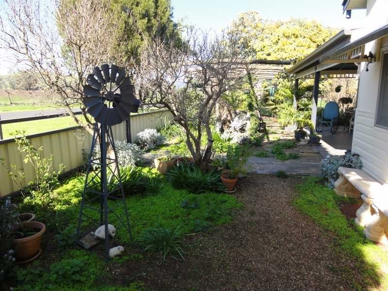 ‘Camelot’ Lewins Lane, Tumblong NSW 2729