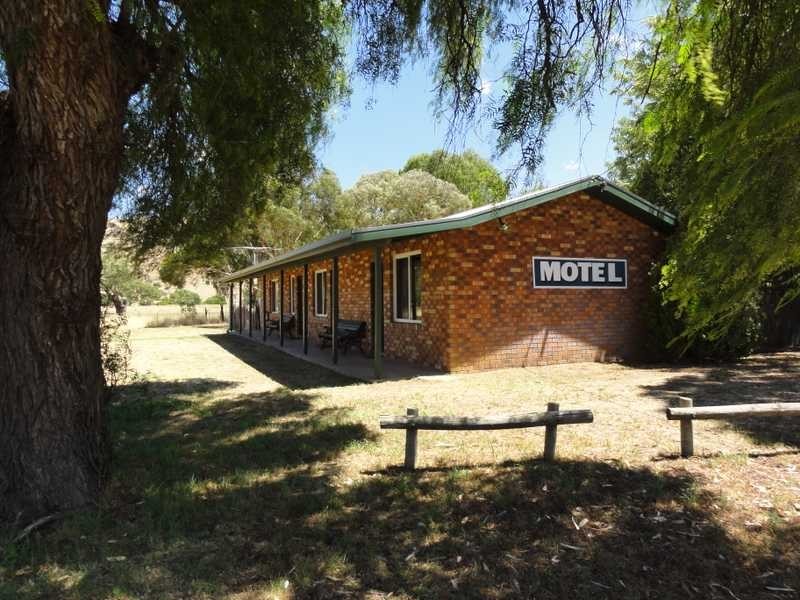 Coolac Motor Inn Hume Highway, Coolac NSW 2727