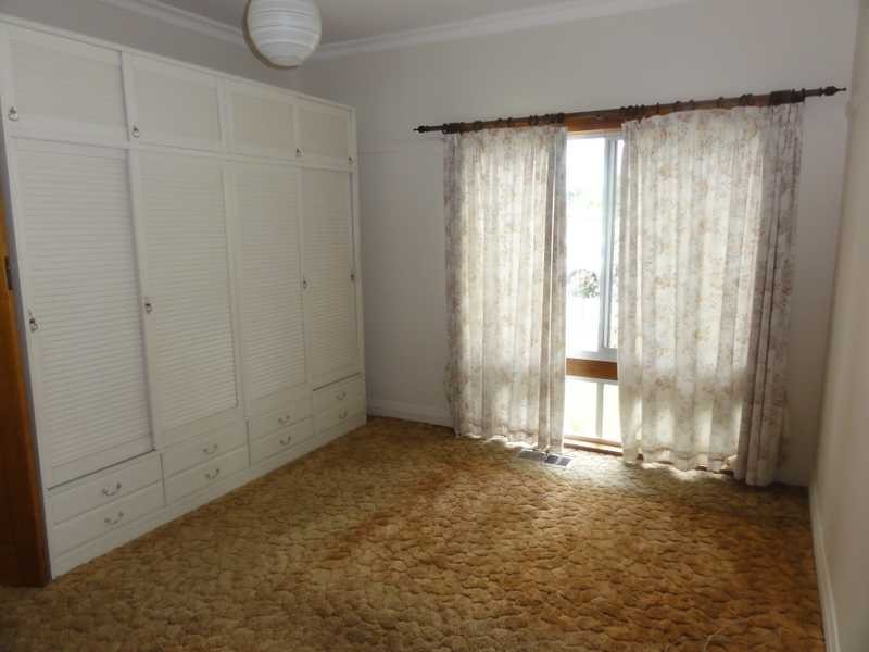 155 Hanley Street, Gundagai NSW 2722