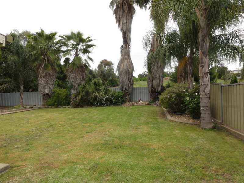 155 Hanley Street, Gundagai NSW 2722