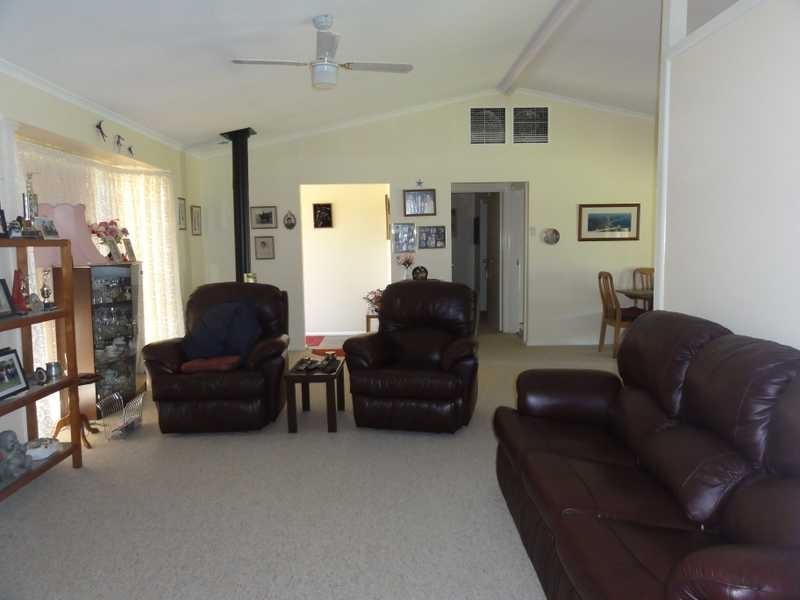 134 West Street, Gundagai NSW 2722