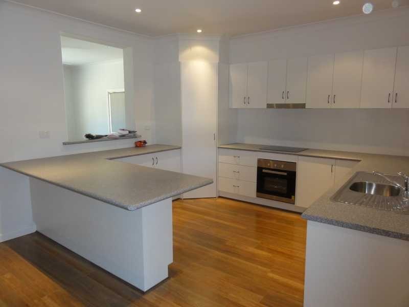 104 – 106 Mount Street, Gundagai NSW 2722