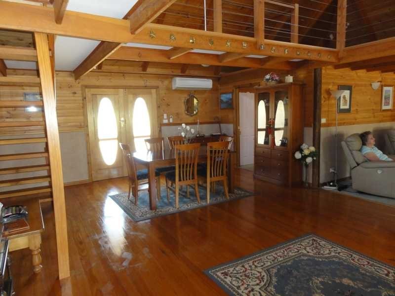 1 Bridge Street, Muttama NSW 2722