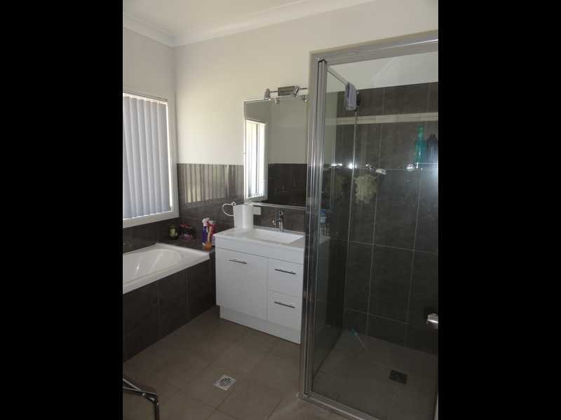 37 Mount Street, Gundagai NSW 2722