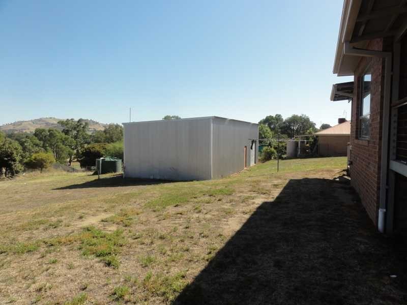 37 Mount Street, Gundagai NSW 2722
