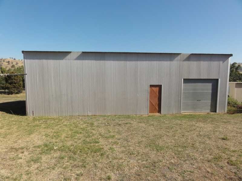 37 Mount Street, Gundagai NSW 2722