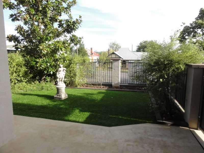 Unit 1/107 Punch Street, Gundagai NSW 2722