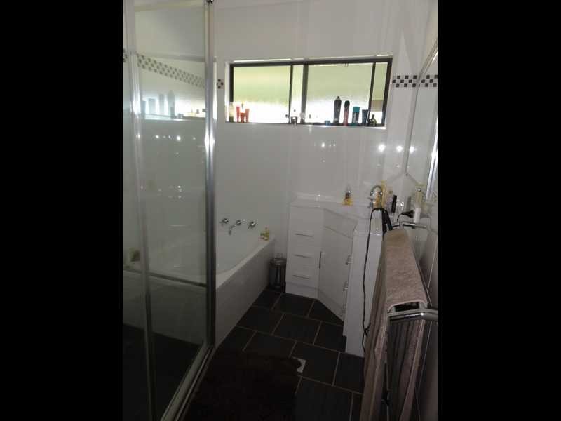 64 Hanley Lane, Gundagai NSW 2722