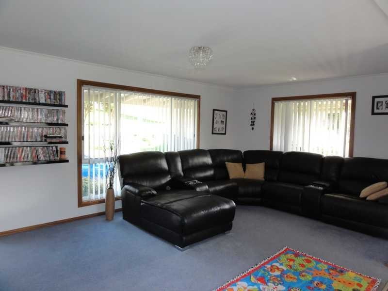 3 Francis Avenue, Gundagai NSW 2722