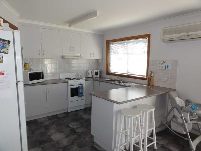 3 Francis Avenue, Gundagai NSW 2722