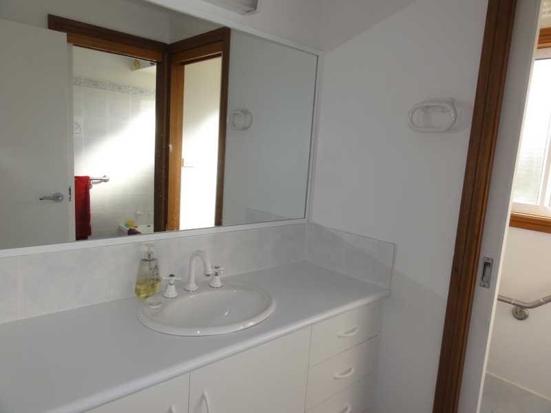 3 Francis Avenue, Gundagai NSW 2722