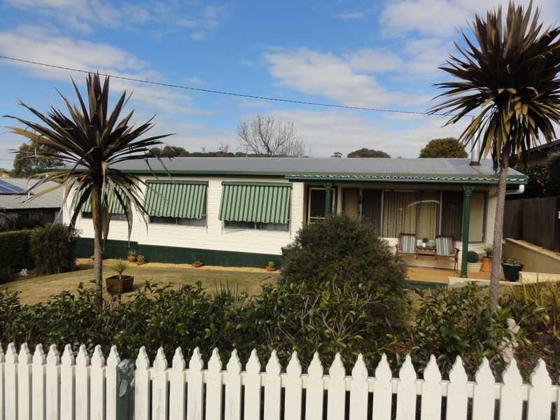 108 William Street, Gundagai NSW 2722